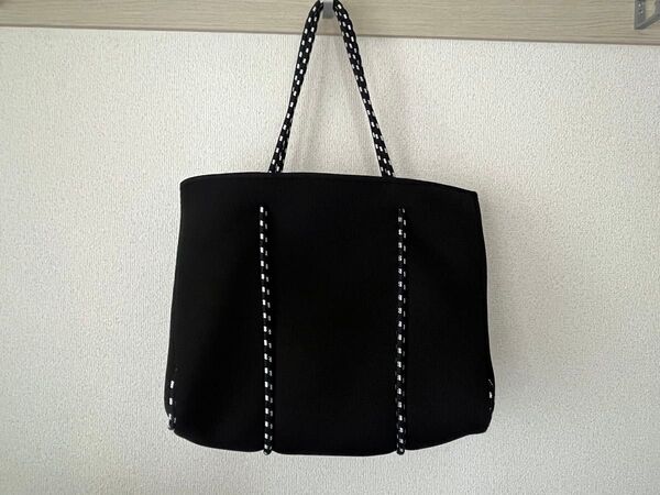 撥水 ネオプレーン トートバッグ 肩掛け ブラック系 ウェットスーツ素材 ブラック マザーズバック