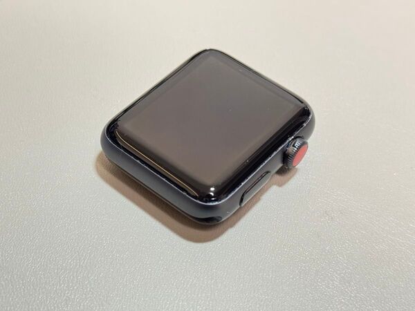 Apple Watch series3 Nike 42mm スペースグレイ セルラーモデル 第3世代 アルミニウム