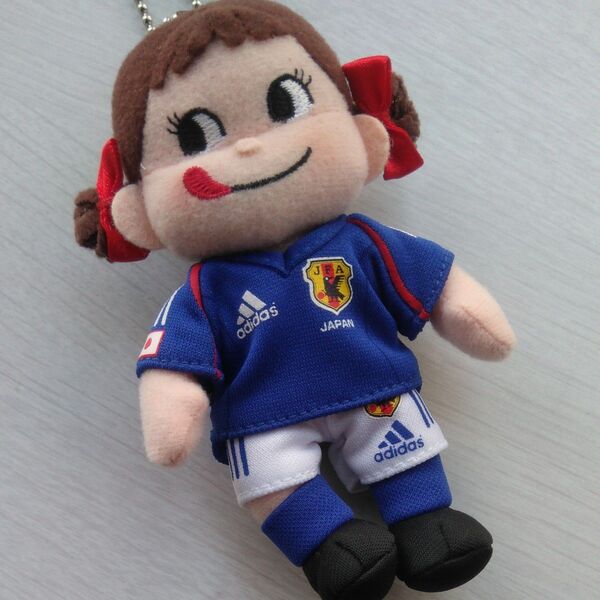 ペコちゃん ペコちゃんマスコット ぬいぐるみ チャーム キーホルダー 不二家 キャラクター