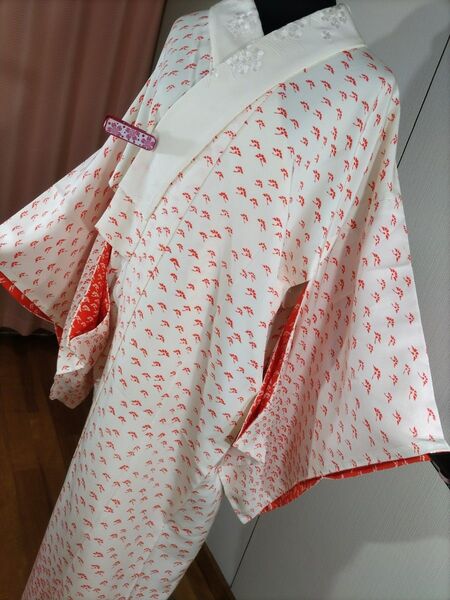 (022) 正絹 袷 長襦袢 刺繍半襟付き 身丈132 裄丈66