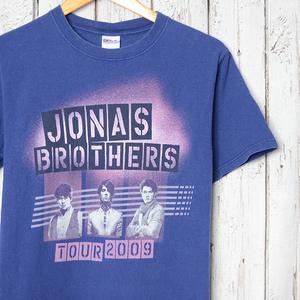 GS9030 ヨナスブラザーズ JONAS BROTHERS Tシャツ S 肩幅43 ロック メール便可 xq