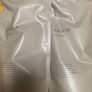 AKNIR シャンプー&トリートメントセット
