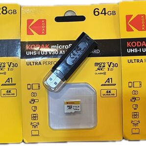 メモリーカード 三枚セット+カードリーダー