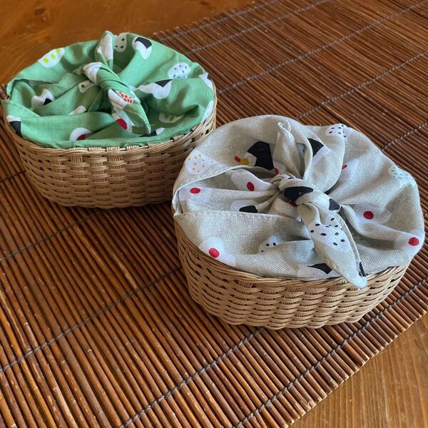 ハンドメイド おにぎり柄お弁当カゴ2個セット 小物入れ バスケット