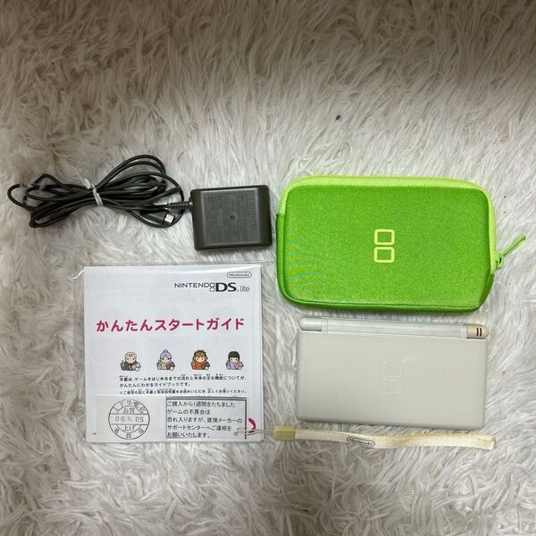 ニンテンドー DS Lite クリスタルホワイト