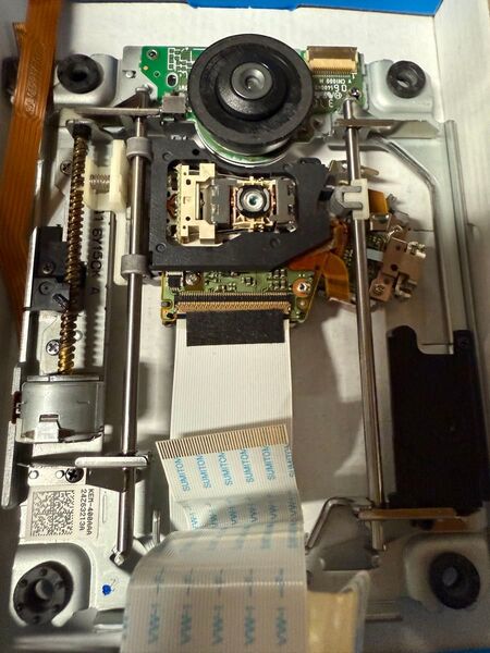 PS3用光学ドライブ 部品 KEM-400AAA