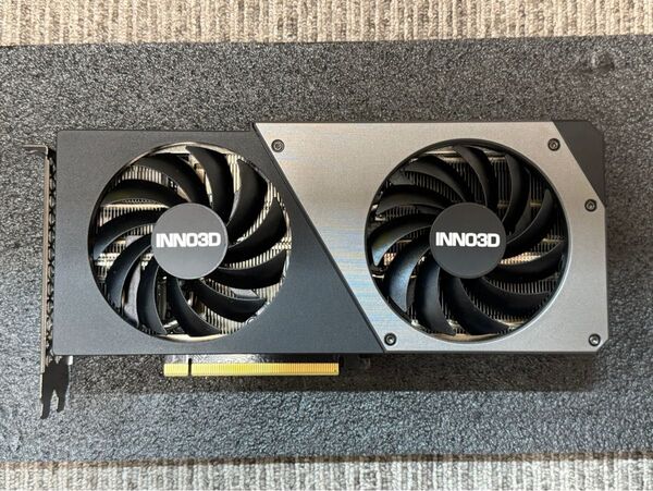 INNO3D nVidia GeForce RTX 4070 TWIN X2 12GB GDDR6X 美品