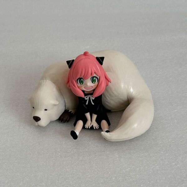 アーニャとボンド フィギュア 箱無し 開封済みフィギュア