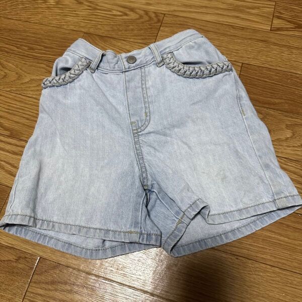 子供服 女の子 ハーフパンツ 半パン デニム ジーユー GU 130サイズ 中古