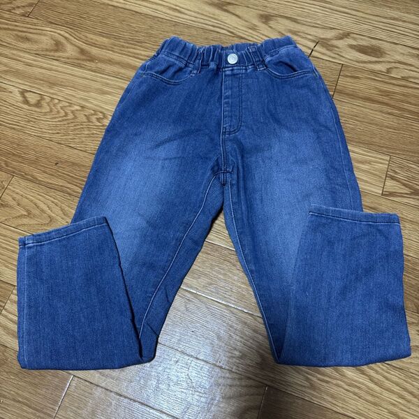 子供服 男女兼用 デニム 長ズボン 130サイズ 中古