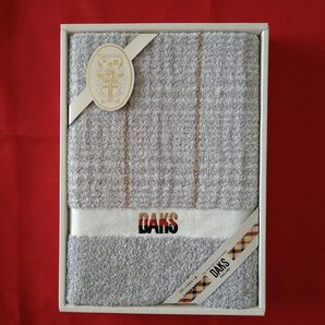新品未使用 DAKS ダックス スポーツタオル ライトグレー