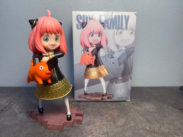 SPY×FAMILY スパイファミリー アーニャ ポチタ フィギュア ★24時間以内発送★