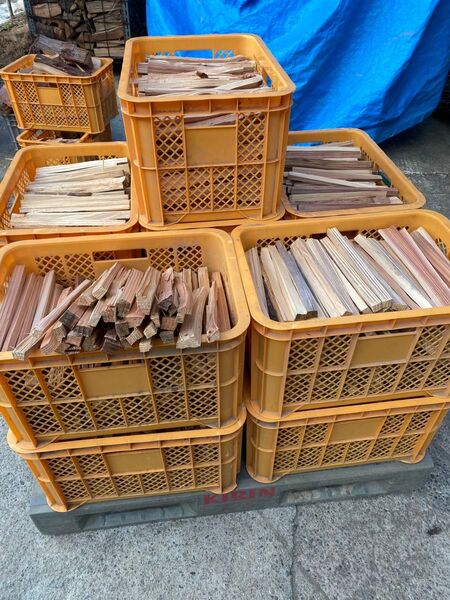 焚き付け薪 約30センチカット 焚き火 キャンプ アウトドア 米袋1袋