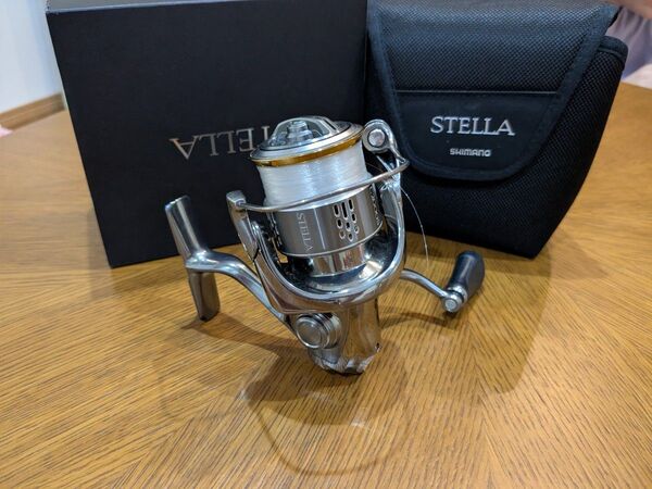 18 ステラ STELLA 2000S エリアトラウト シマノ SHIMANO リール