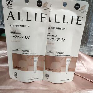 アリィー クロノビューティ カラーチューニングUV03 シアーベージュ40グラムPA++++SPF50 2個組