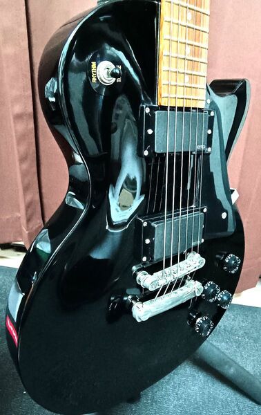 Epiphone Les Paul Studio Ebony 【EMG81,85搭載】
