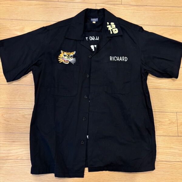 東洋エンタープライズ ベトナム 虎 国旗 刺繍 半袖 Tシャツ 襟付き ブラック M