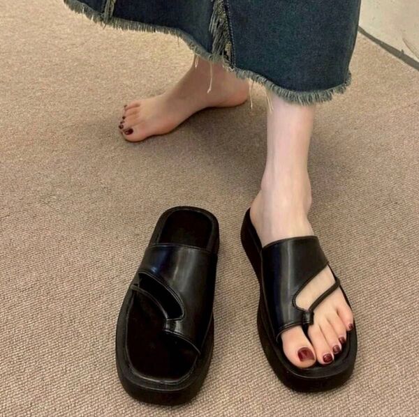 ブラック サンダル シンプル モダン おしゃれサンダル トングサンダル 韓国 黒