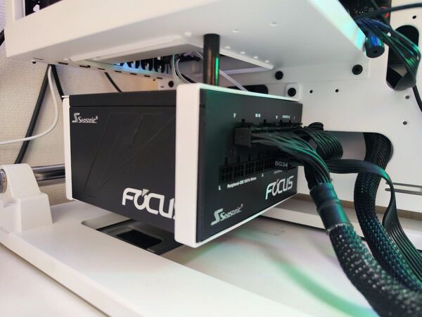 Seasonic Focus GX-850 Gold 電源ユニット