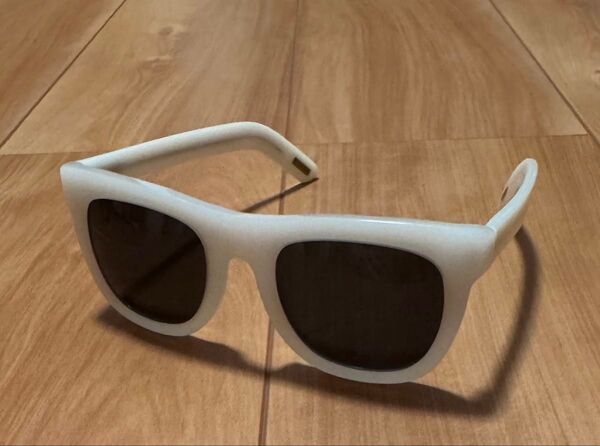 SUPER SUNGLASS スーパーサングラス RETRO FUTURE