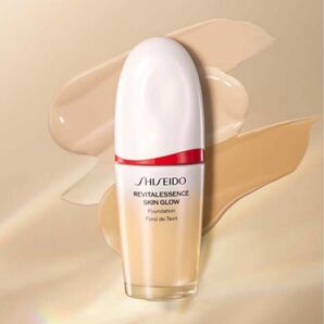 SHISEIDO エッセンス スキングロウ ファンデーション<ファンデーション・美容液> SPF30・PA+++