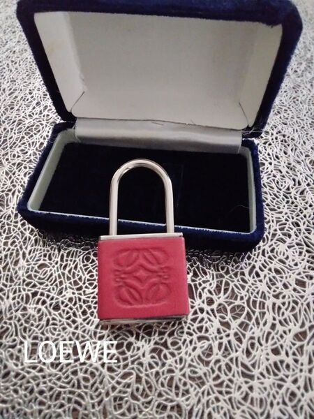 LOEWE ロエベ キーリンク キーホルダー