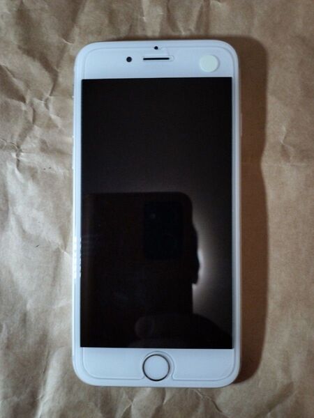 iPhone6 16GB シルバー docomo版 simロック解除無し