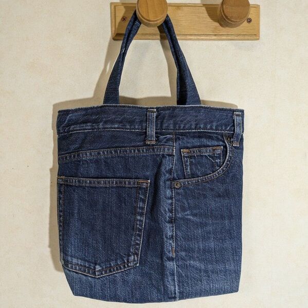 USEDデニムのリメイクバッグ((ハンドメイド))★デニムリメイク★ 手提げバッグ トートバッグ