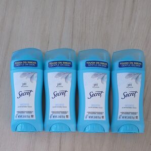Secret pH Balanced 制汗剤 無香料 4個セット