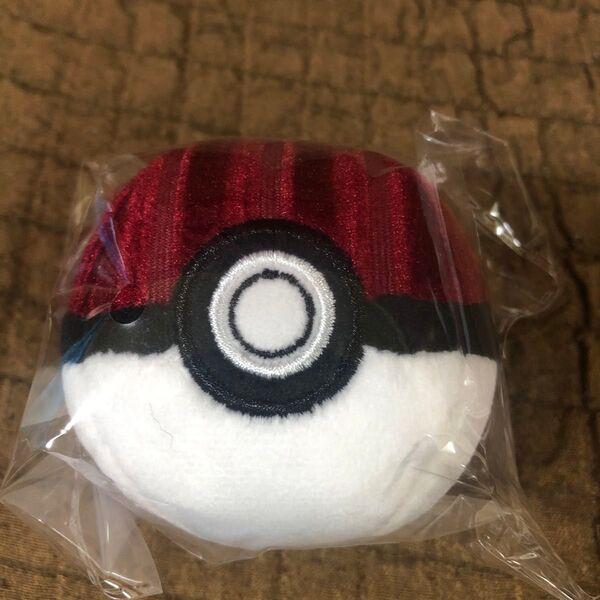 コメダ珈琲 ソファー柄のモンスターボールのキーホルダー モンスターボール ポケモン