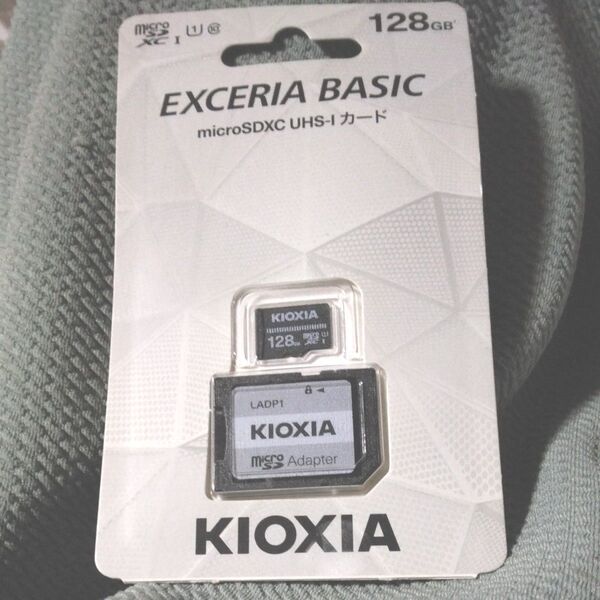 【新品】KIOXIA SDXC メモリカード KCA-SD 128GB