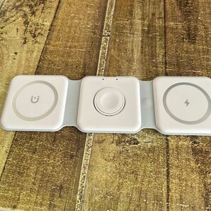 3in1 ワイヤレス充電器 ホワイト iPhone Apple Watch