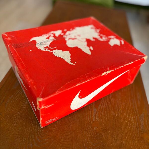 【ヴィンテージ】NIKE(ナイキ) 靴箱 空箱 1970年代 1980年代 シューズボックス 世界地図 スノーワッフル