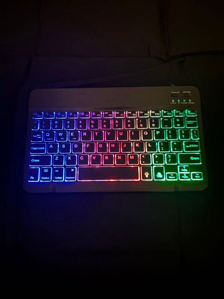 スマートフォン・タブレット用【Bluetooth】バックライトキーボード