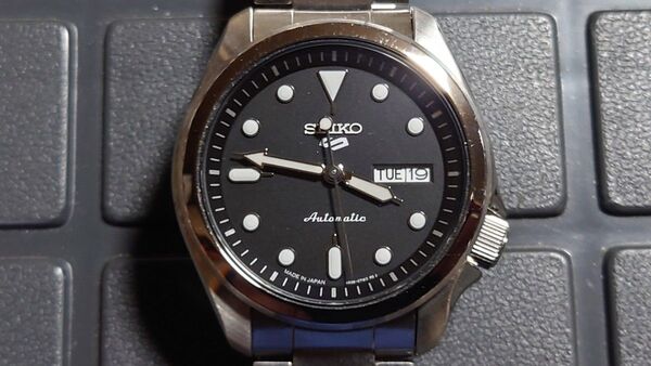 セイコー 5Sports 自動巻き Solid Boy Sports Style SBSA045