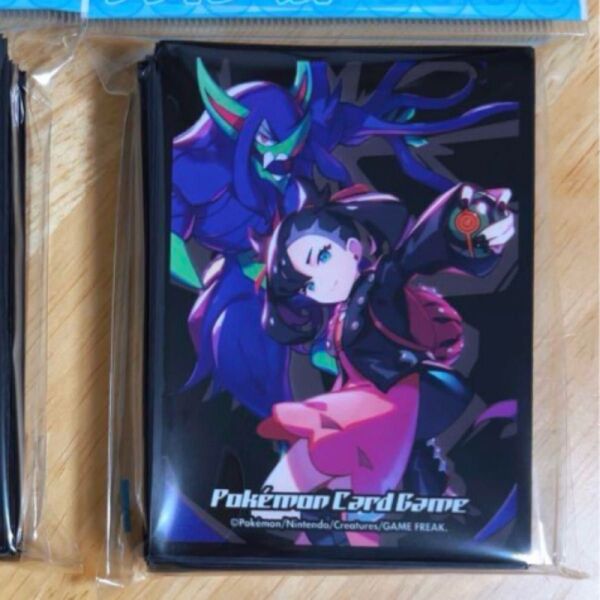 新品 ポケモンカードゲーム デッキシールド マリィ & オーロンゲ 64枚入り ポケカ スリーブ ポケモン