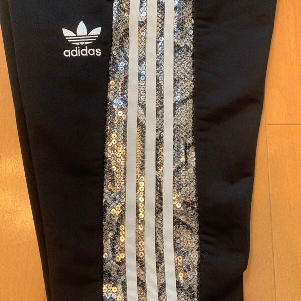 adidas Originals アディダス トラックパンツ スネークス柄パンコール付き ラメ 激レアデザイン 廃盤品