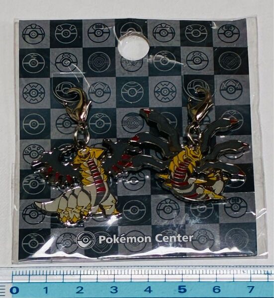 ポケットモンスター ポケモンセンター限定 ギラティナ 全国ずかんメタルチャーム 未開封 台紙シワ有