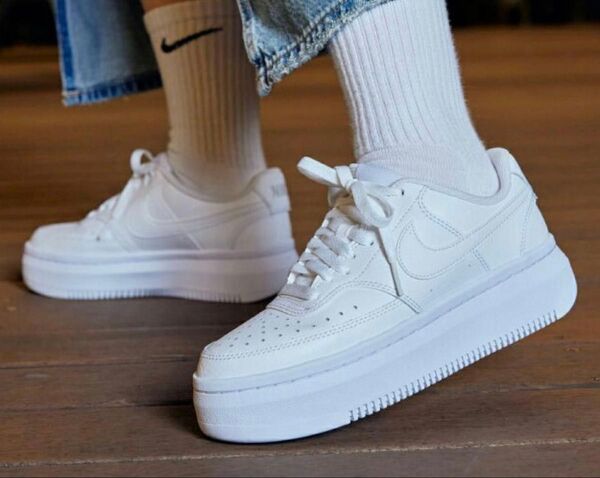 ★NIKE AIR FORCE 厚底 ホワイト メンズスニーカー 26.5㎝★