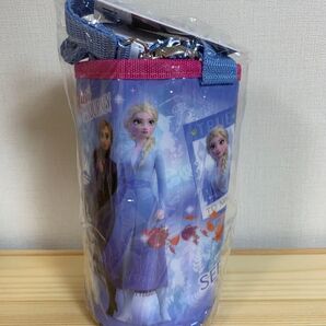 新品 アナと雪の女王 水筒カバー ペットボトルケース