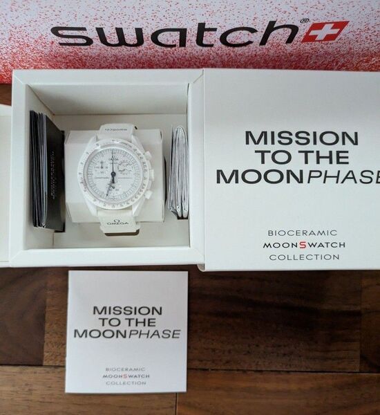 Snoopy x OMEGA x Swatch MoonSwatch White付属品完備 7月購入 スヌーピースウォッチ
