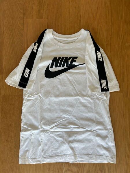 NIKE メンズTシャツ Mサイズ