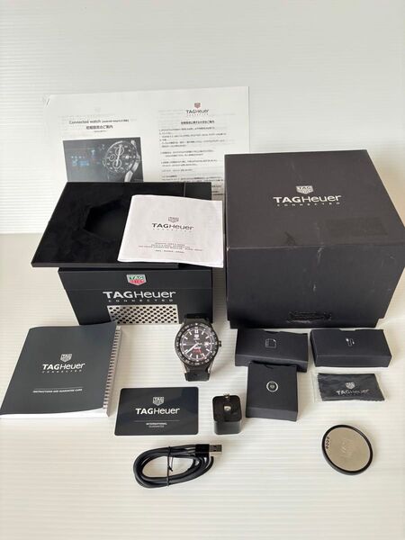 タグホイヤー TAG Heuer コネクテッド SBF8A8011 E2 黒