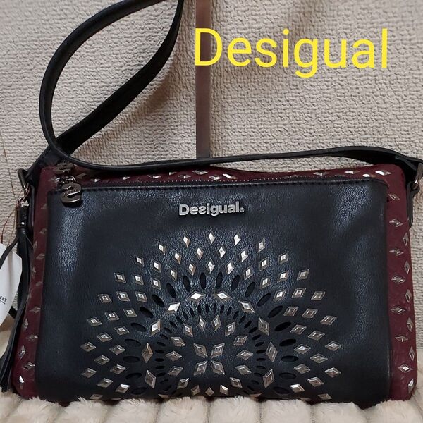 Desigual ショルダーバッグ レザー 斜め掛け