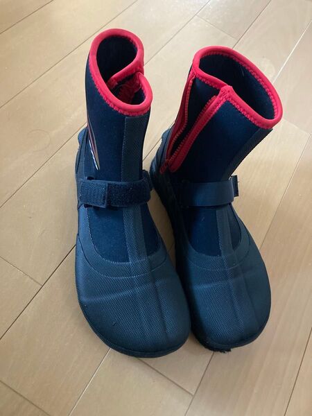 鮎タビ 鮎足袋 鮎靴 25、5センチから26センチ