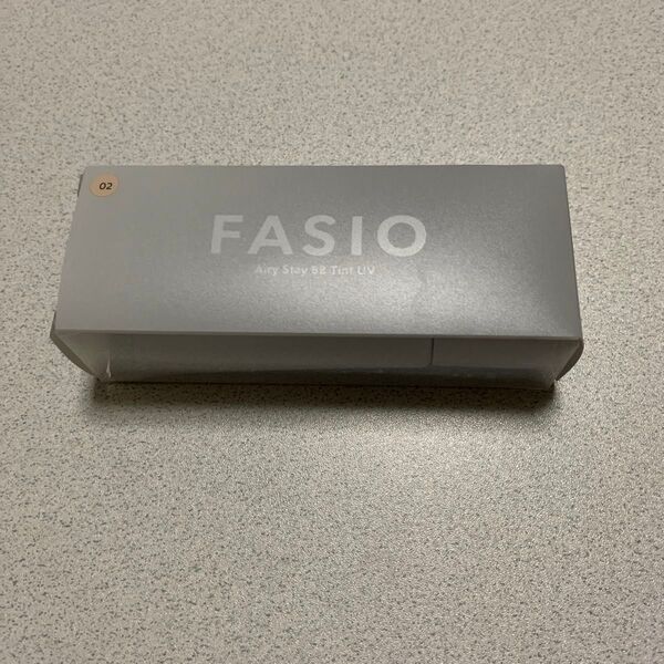 FASIO エアリーステイBBティント 02