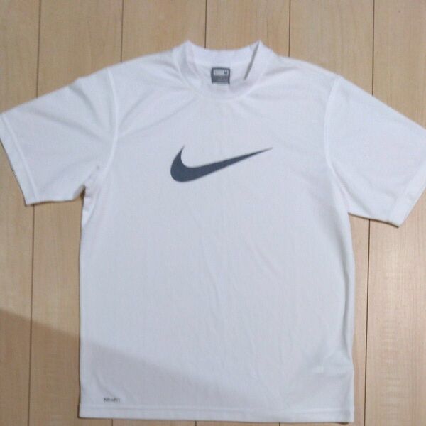 NIKE ナイキ 半袖Tシャツ メンズ スポーツウェア ホワイト