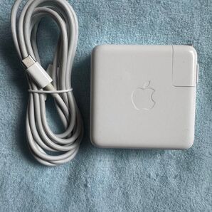 Apple純正61w A1947 アダプター 純正 USB-Cケーブル付き