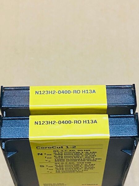 サンドビック TAコロカットチップ N123H2ー0400ーROH13A 2箱