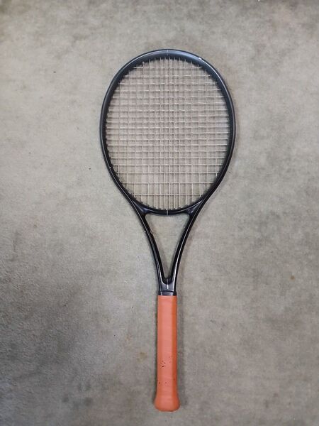 ガット張りたて!ウィルソン RF01 G2 300g wilson